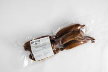 Cargar imagen en el visor de la galería, bolsa con chorizos gallegos curados de Embutidos Montepicat