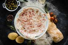 Cargar imagen en el visor de la galería, oreja de cerdo cocida y prensada